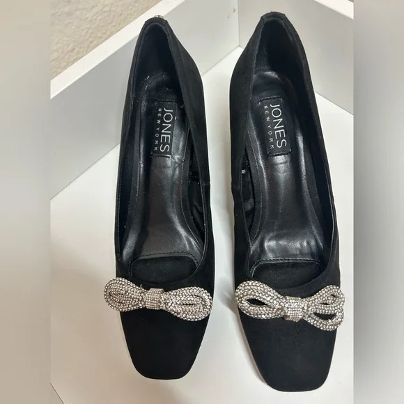 Jones New York Aurdeena Women's Black Suede Square Toe Block Heel - Size 6.5M - Picture 2 of 8